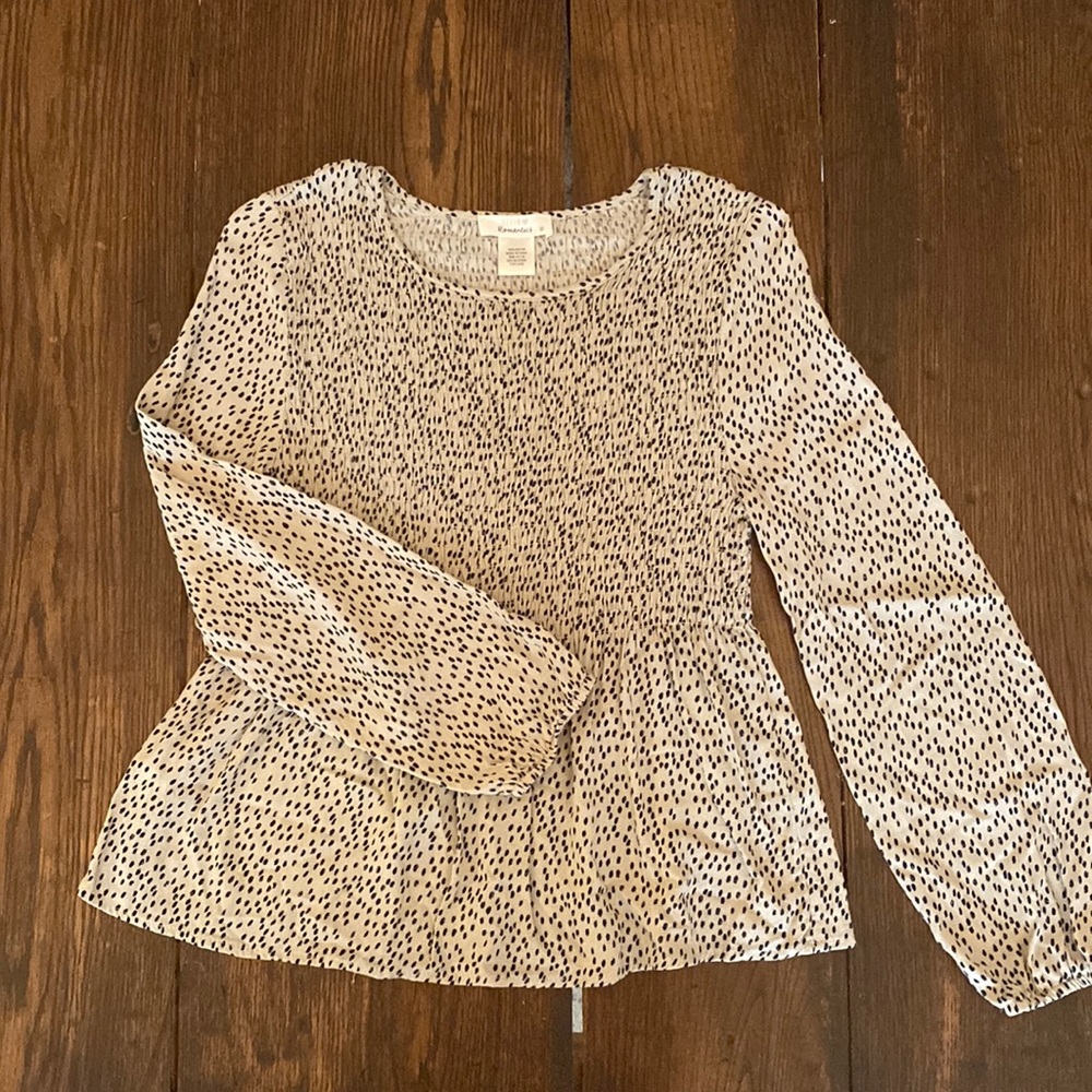 Cheetah like top! Size small.